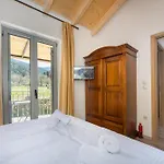 Aroania