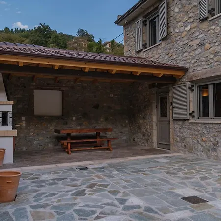 Aroania Apartment