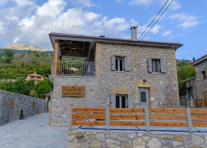 Aroania Apartament Zarouchla